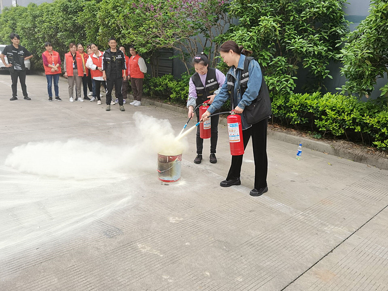 宝时云仓举行消防应急演练，加强员工安全意识和应急反应能力